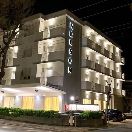 Hotel Nelson Riccione Esterno foto