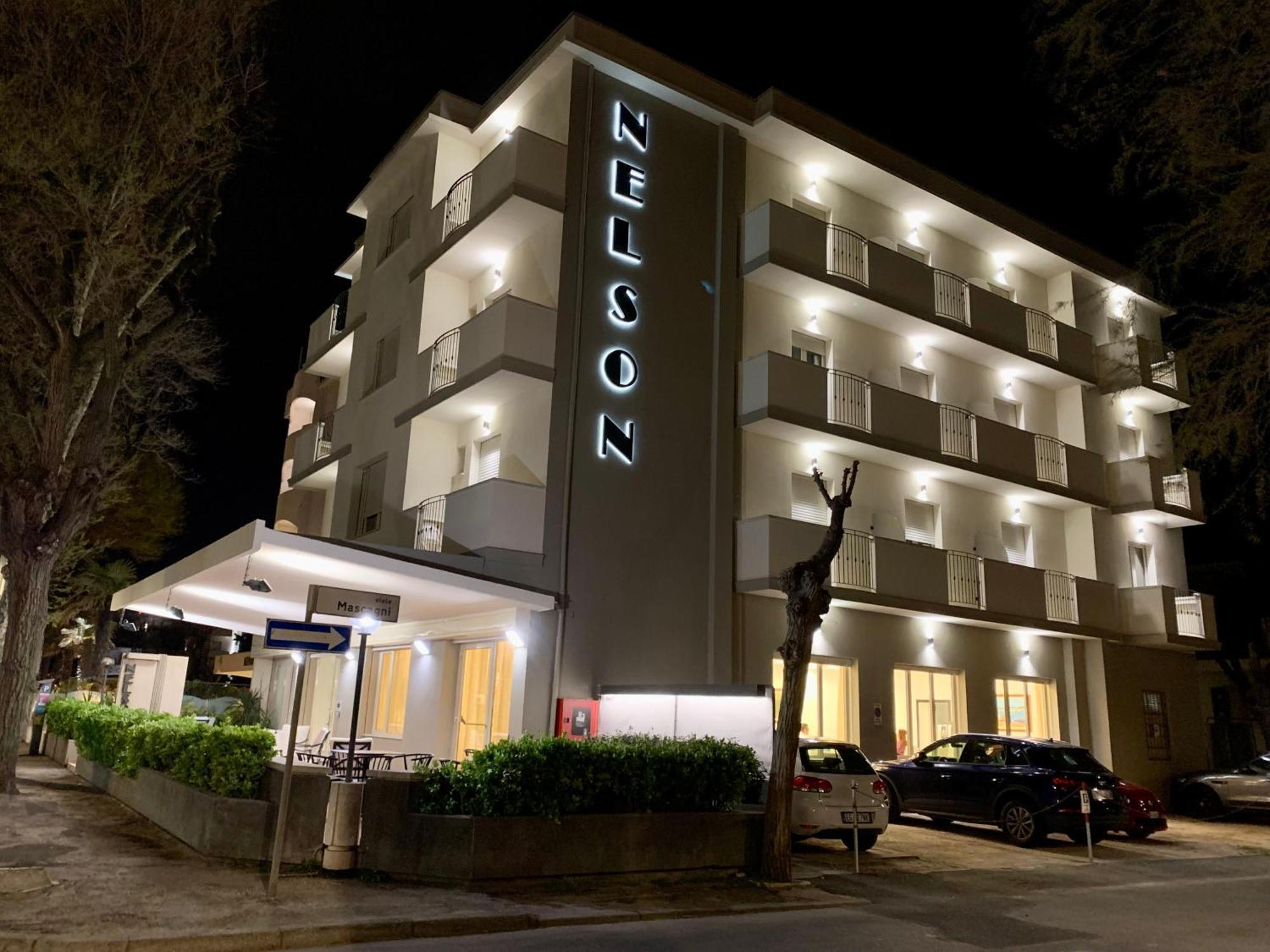 Hotel Nelson Riccione Esterno foto