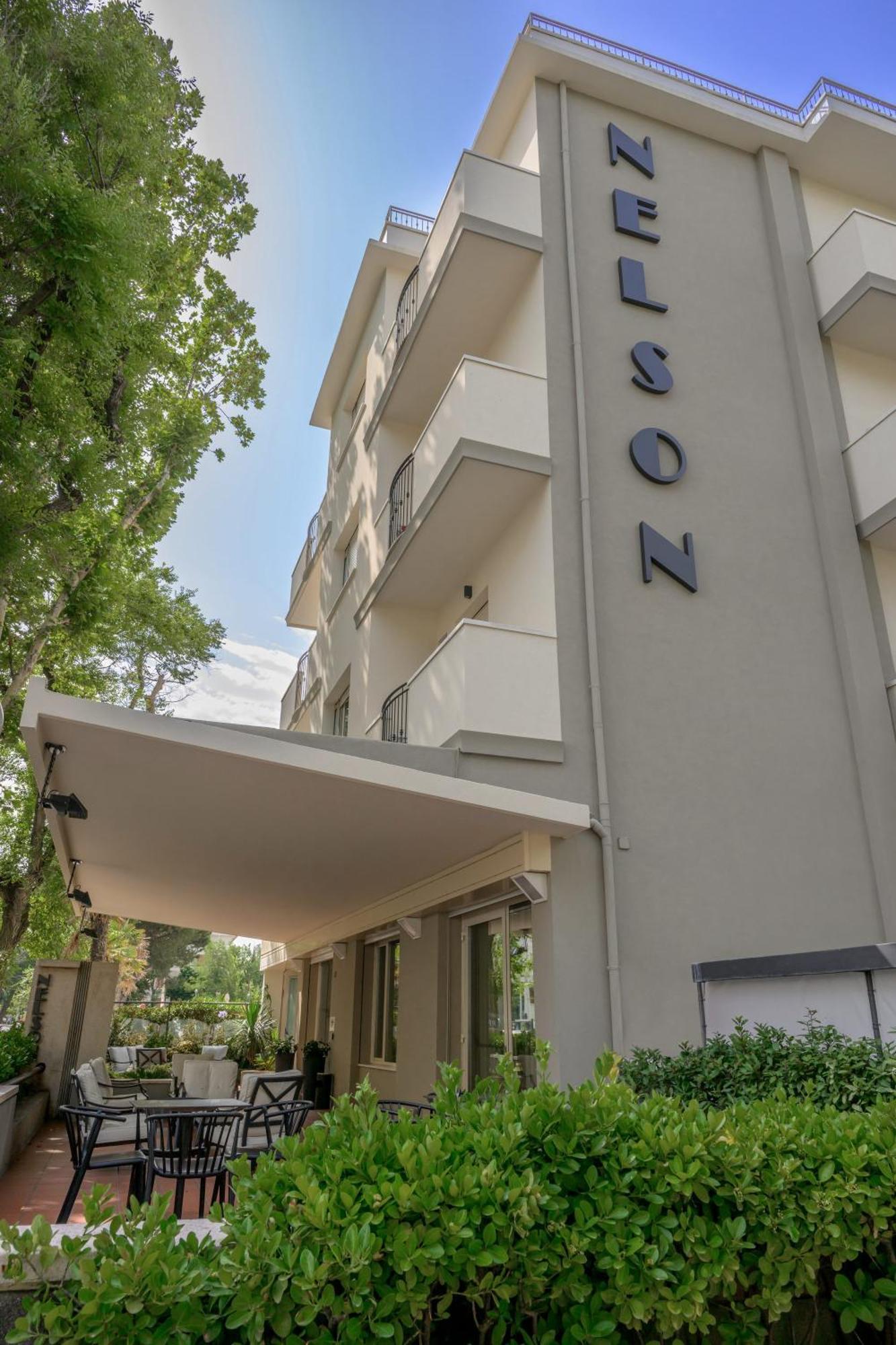 Hotel Nelson Riccione Esterno foto