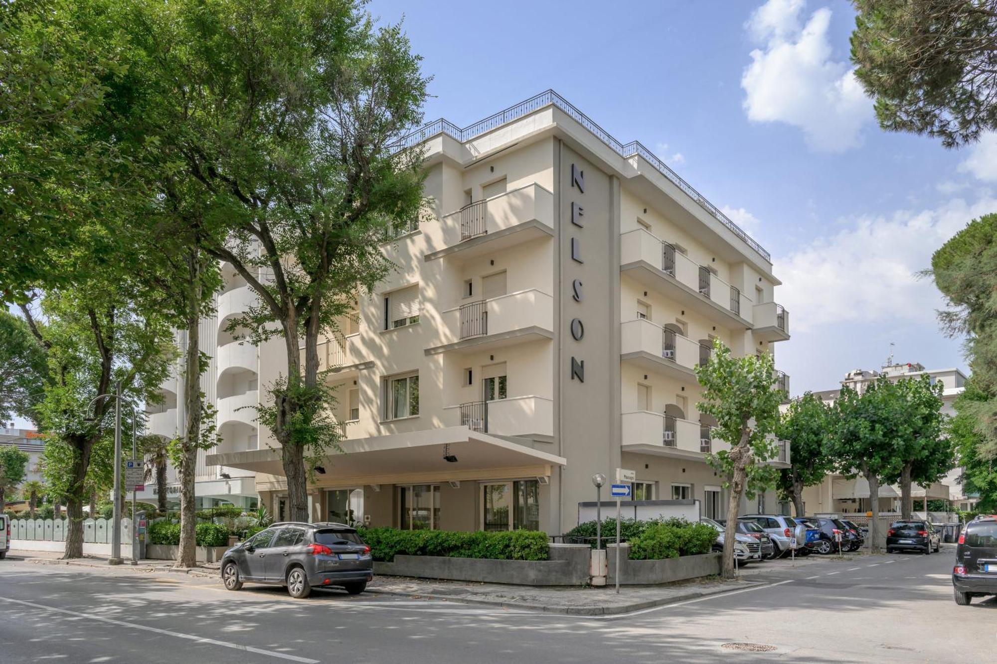 Hotel Nelson Riccione Esterno foto