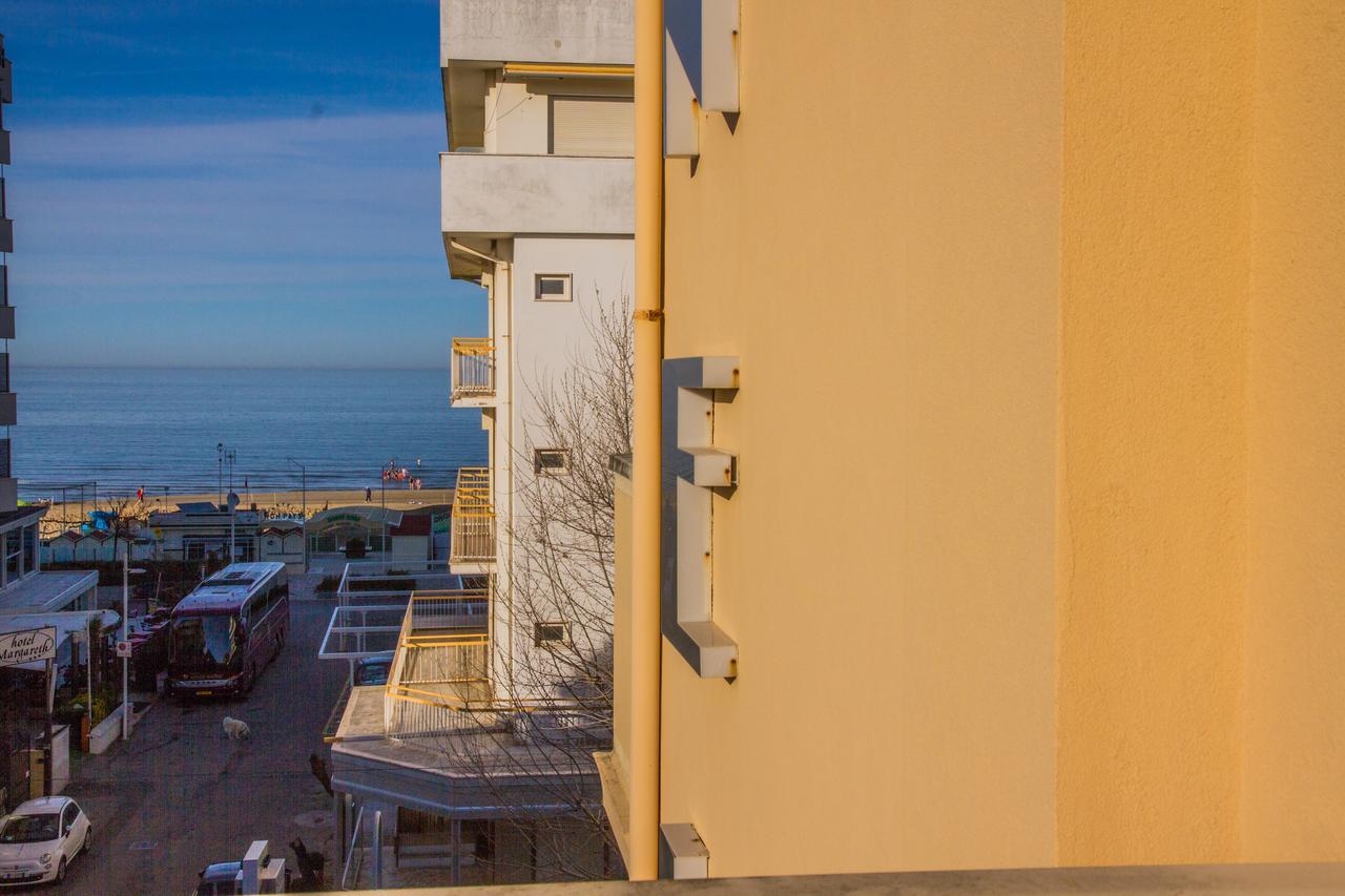 Hotel Nelson Riccione Esterno foto